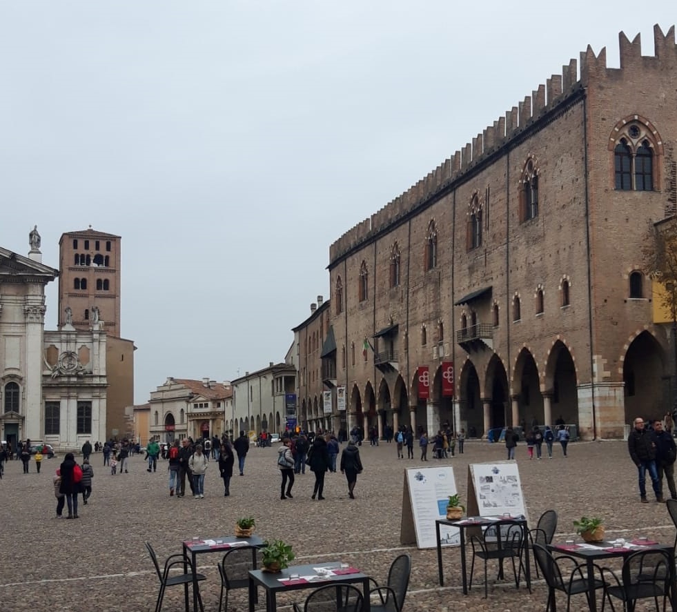 crucipuzzle di viaggi su Mantova