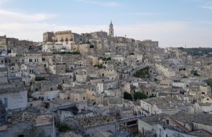 matera-la-città-dei-sassi